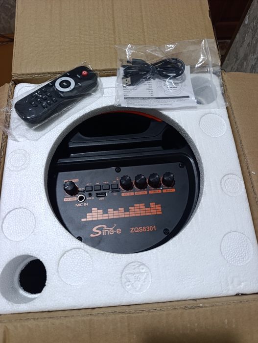 Mp3 Kolonka sotiladi.Yangi xali ishlatilmagan.