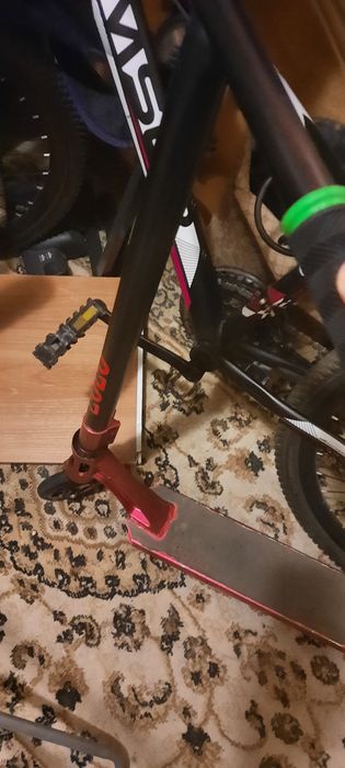 трюковой самокат