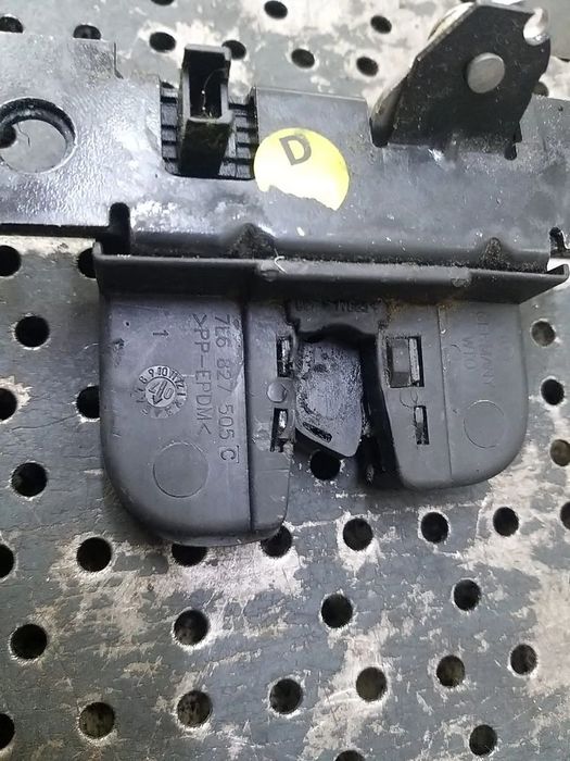 Broasca haion vw touareg 7l 7l6827505