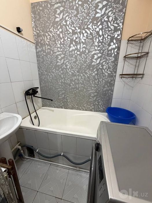 3 xonali kvartira barcha jihozlari bilan sotiladi