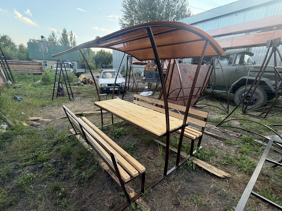 Беседки качели скамейки