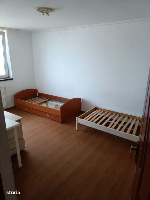Apartament 3 camere  - 2009 - Fundeni