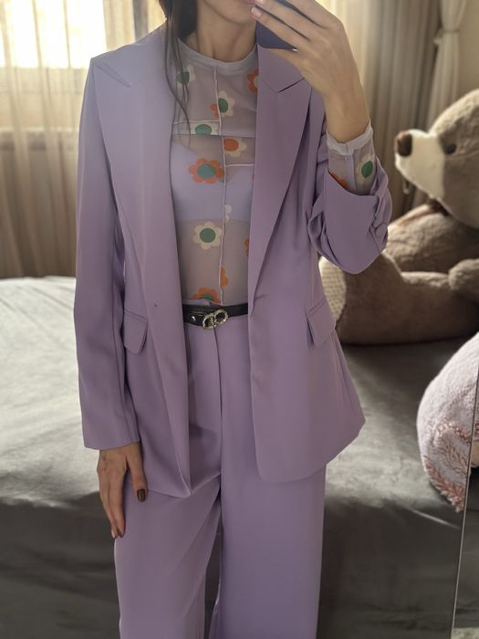 Лилав сет сако и панталон