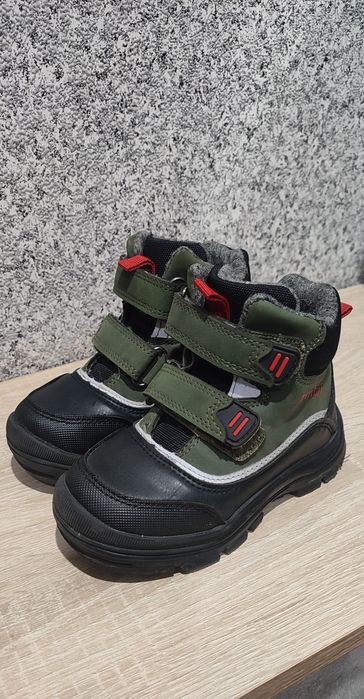 Ботинки детские 24р