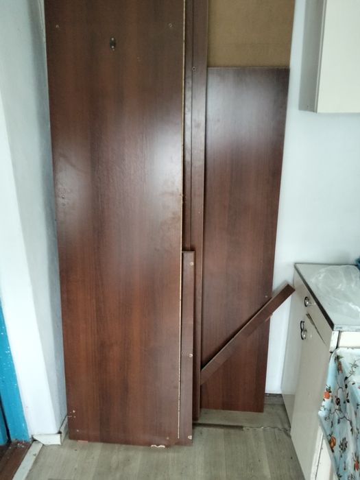 Продам шкаф в хорошем состоянии