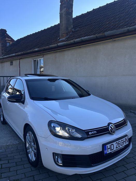 VOLKSWAGEN Golf 2010 — imagine 2