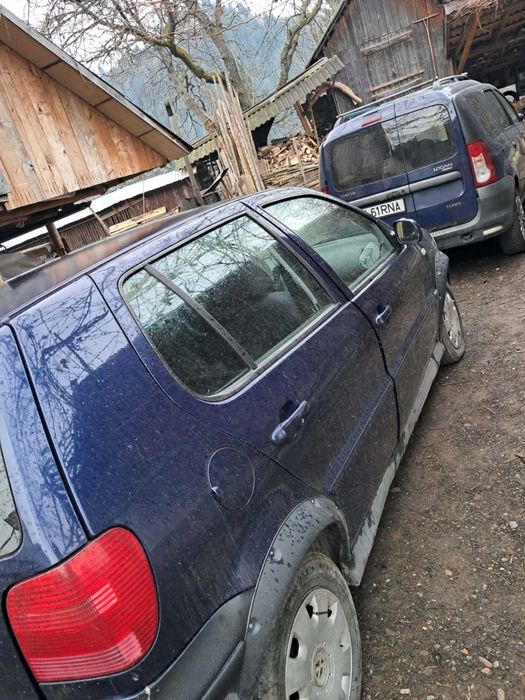 Vând volkswagen polo