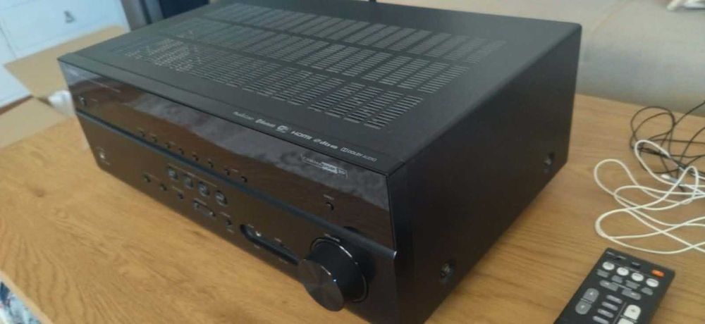 Ресийвър Yamaha rx-v483