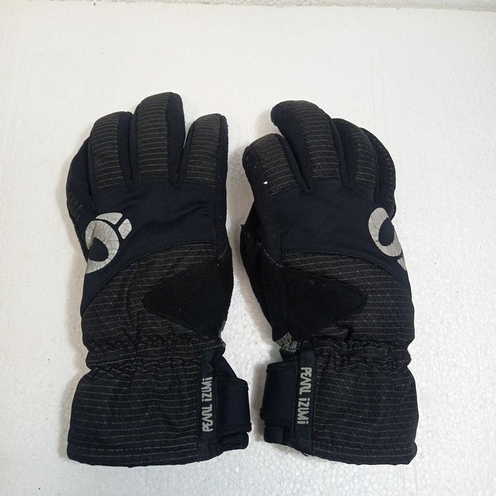 Burton Grenade  Salomon Quiksilver  Buff  ONEILL