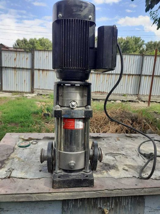 Продам центробежный насос