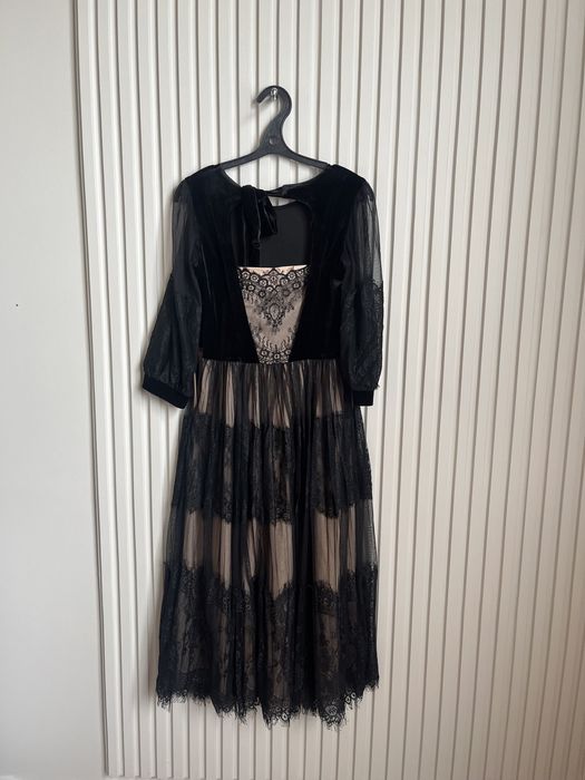 Продаю платья