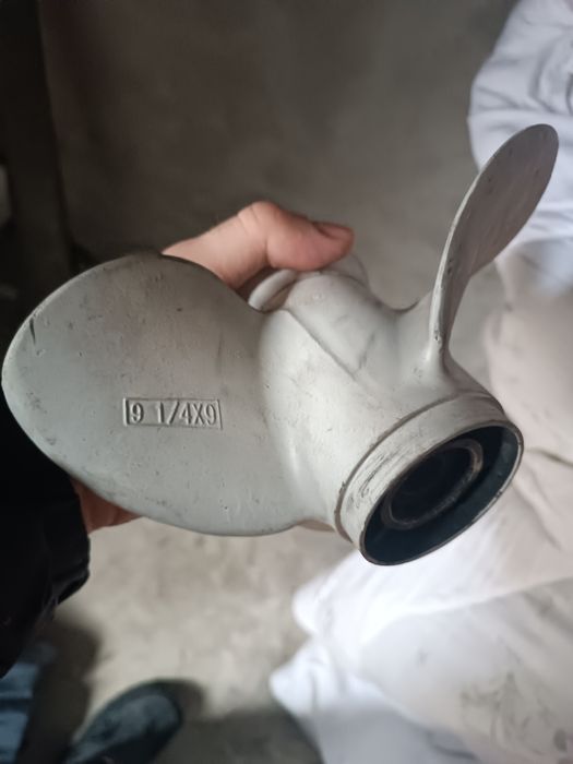 Лодочный мотор  HlDEA 9,9