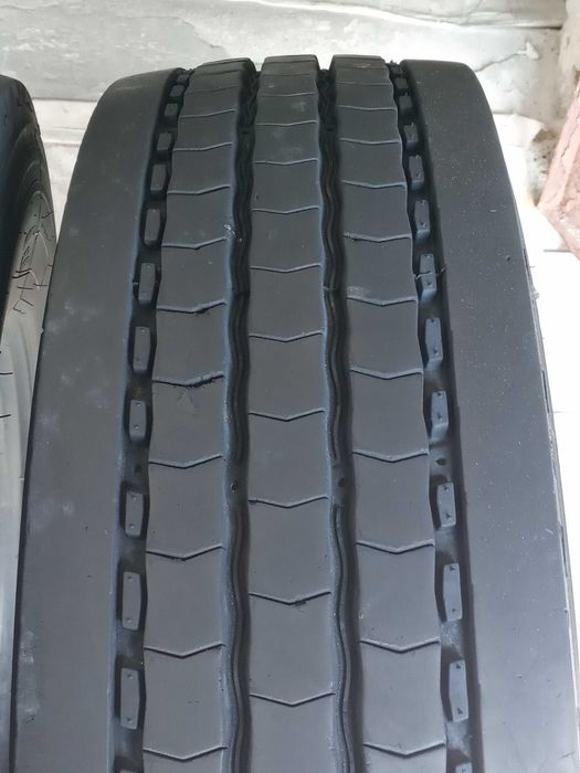 2 товарни гуми 205/75R17.5 Michelin Multi Z 124/122M M+S 14PR DOT2020