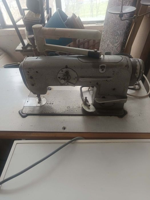 Шевна машина текстима