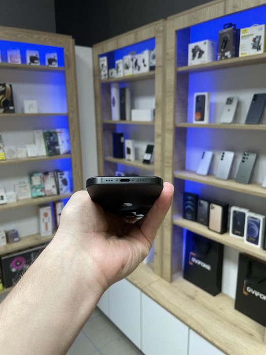 Apple iPhone 16 Pro Black Titanium, 128 Gb, Ca Nou