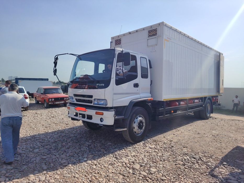 Isuzu Sotiladi 10-Tonalig Denov