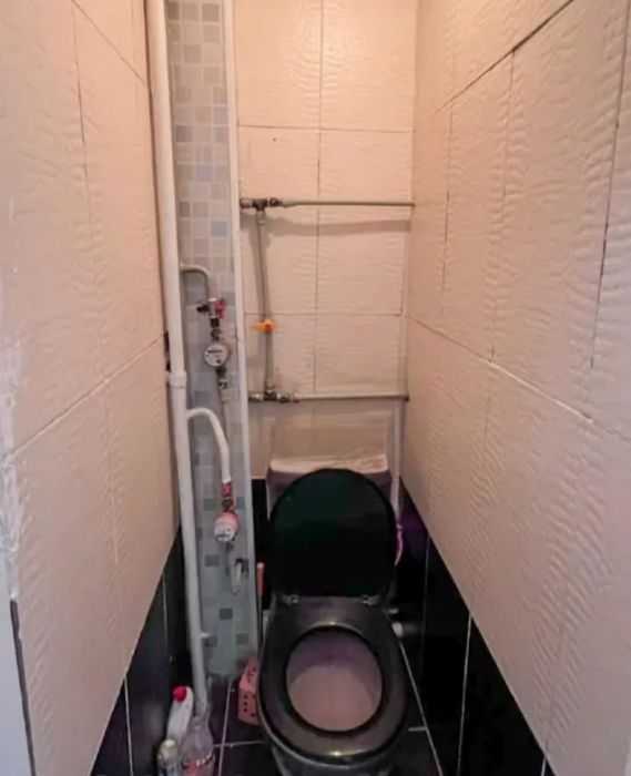 продам 2-х ком. 46кв. 5мкр. 2-этаж