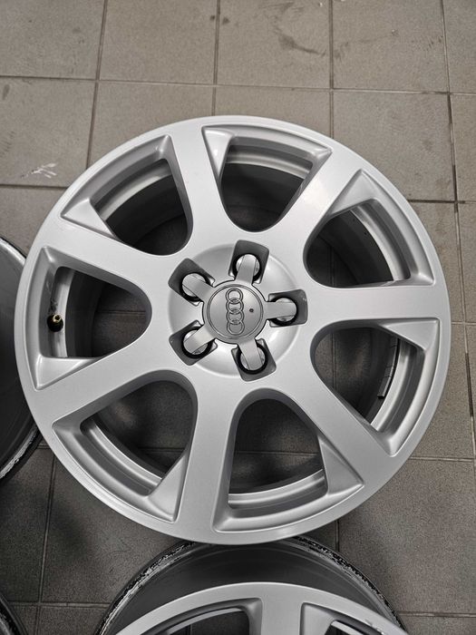 Jante Audi Q5 A4 A6 Q3 ET 37 7J