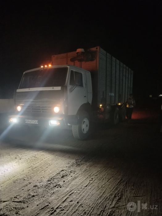 Kamaz pirisip holat zur ishlab yurgan