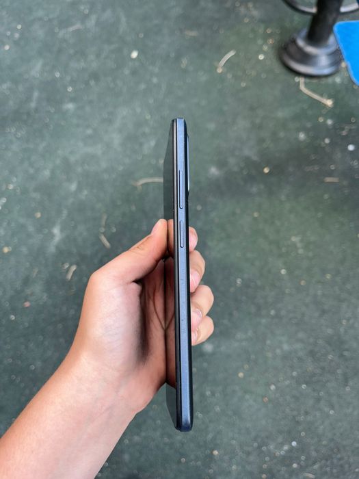 Продам телефон Редми 12с