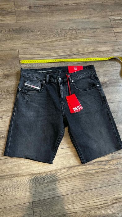 Къси панталони Diesel и Replay