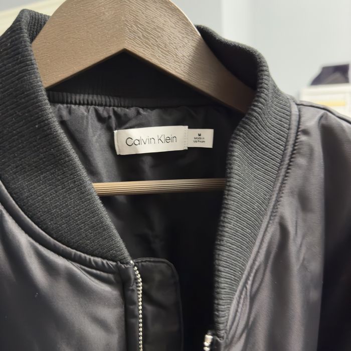 calvin klein.куртка. бомбер