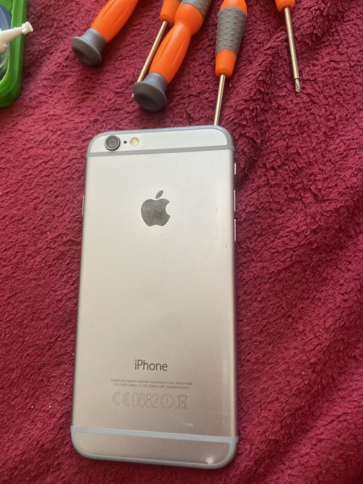 Продам айфон 6 iphono 6