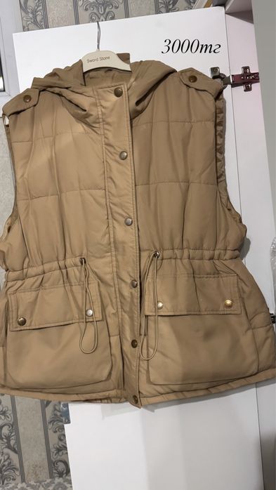 Куртка, плащ весенний-осенний