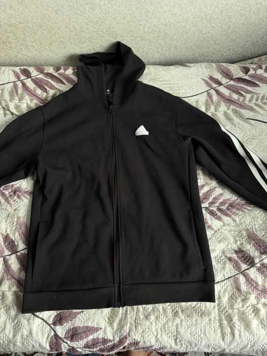 футболка, кофта Adidas