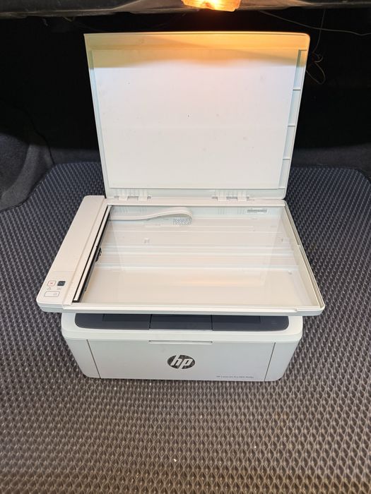 Принтер HP 3в1 черно-белый