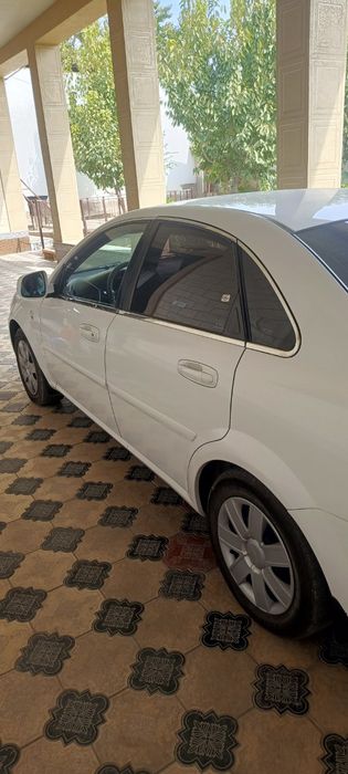 Chevrolet lacetti