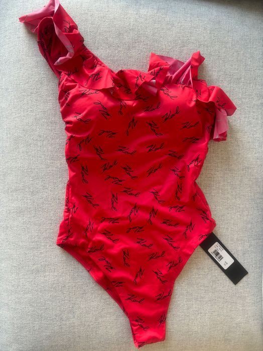 Оригинални нови Karl Lagerfeld бански XS, Ново бюстие S размер