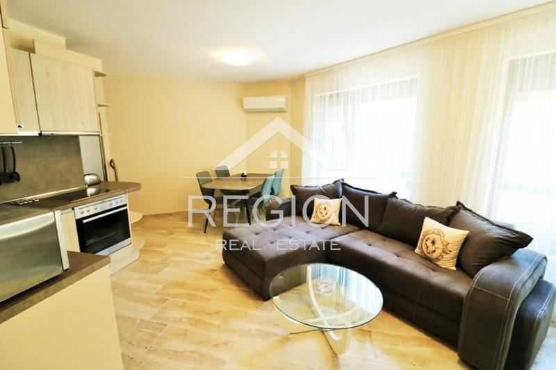 Дава се под наем Двустаен апартамент в Варна, Бриз - 55 кв.м за 351.9 € - Снимка #2