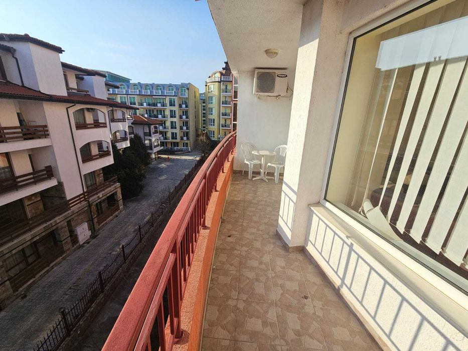 Продава се Двустаен апартамент в к.к. Елените - 75 кв.м за 974 €/кв.м - Снимка #8