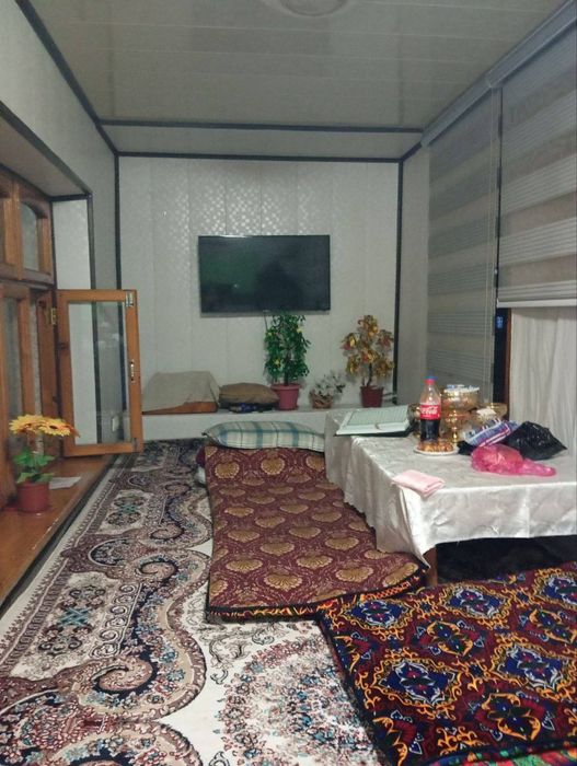 Keles masif kivartira 2-etajli 2chi etaji