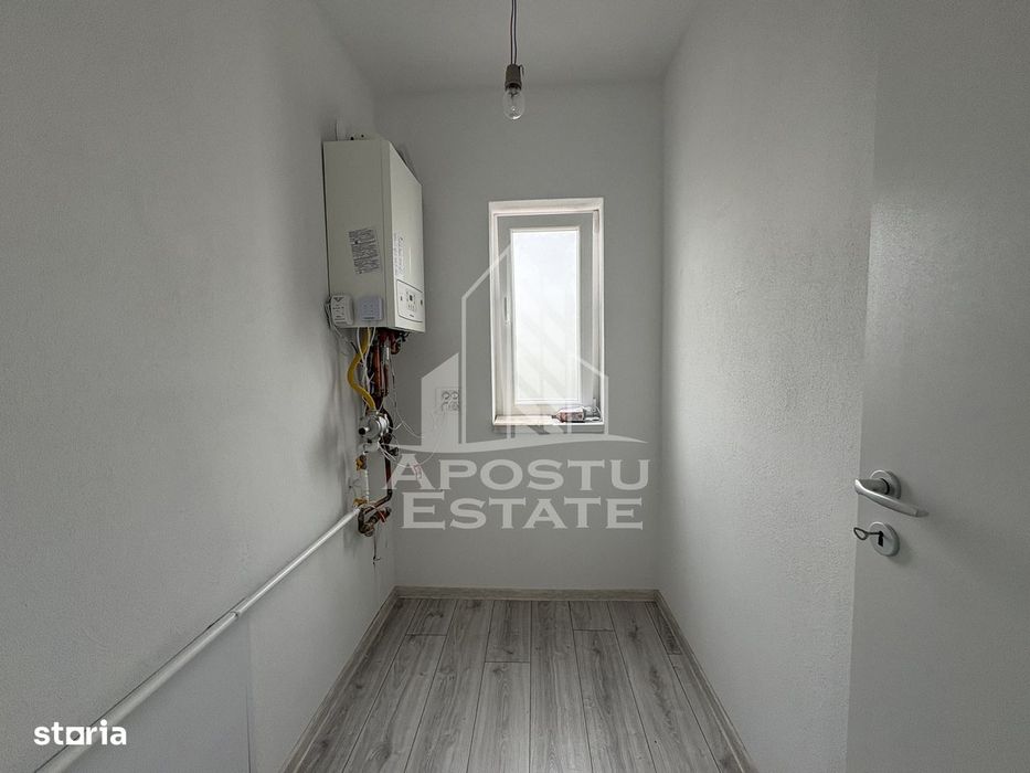 Duplex 4 camere (3 camere + birou), Mosnita Noua
