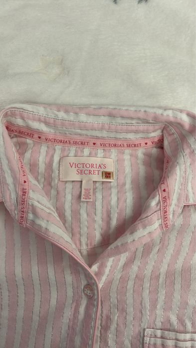 Victoria’s secret нощница/пижама