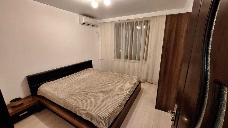 Vanzare apartament 2 camere