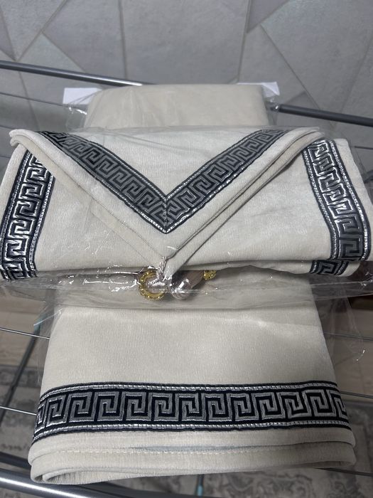 Продается скатерть качественная