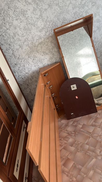 Продам бу мебели и двери