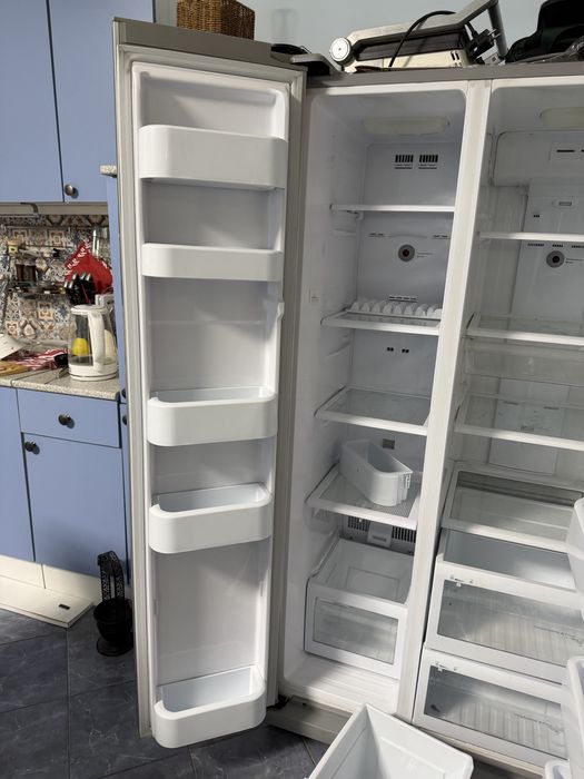 Холодильник самсунг