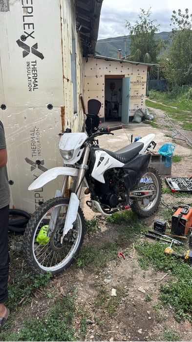 Эедуро 06 на разбор