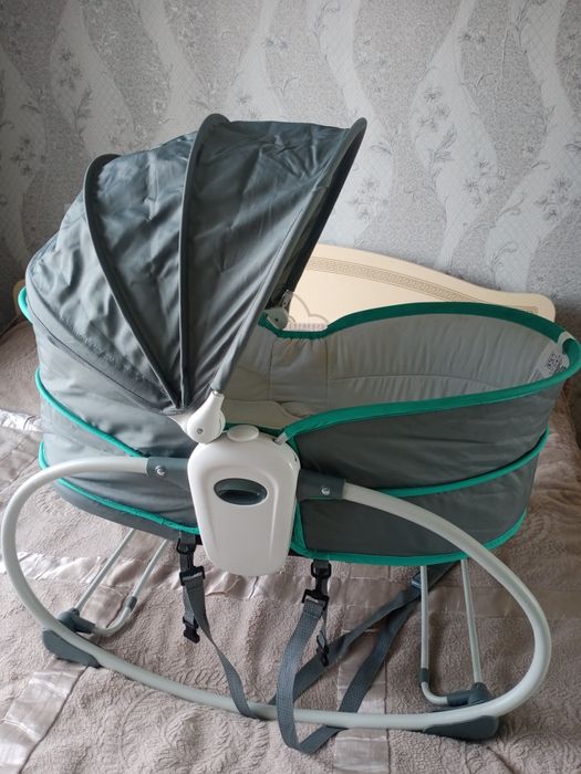 Детская люлька и кровать