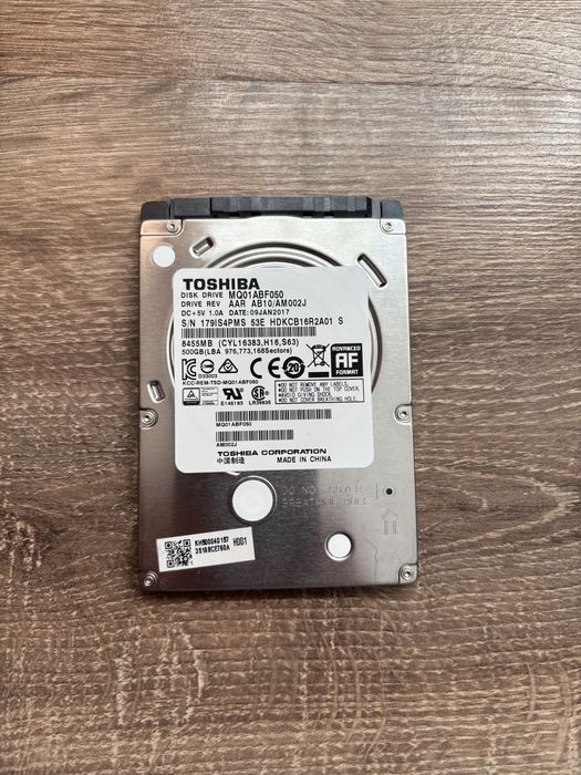 2 Hard Disk-uri 500GB 2.5 inch Toshiba