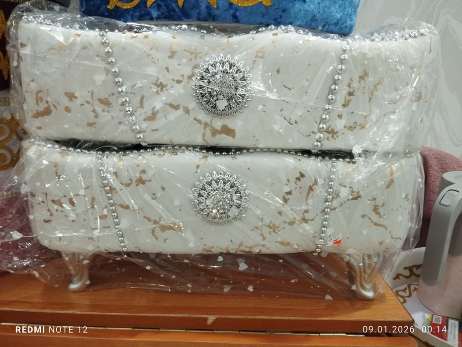 Той бастар корзинка