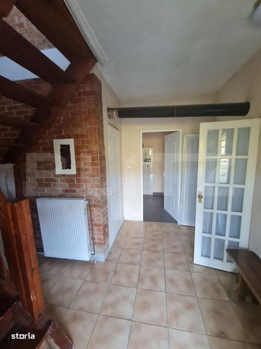 Casa individuala, 170 mp, 2400 mp de teren, zona Micesti