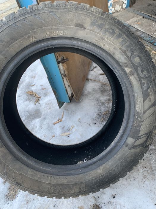 Продаю Зимнюю резину