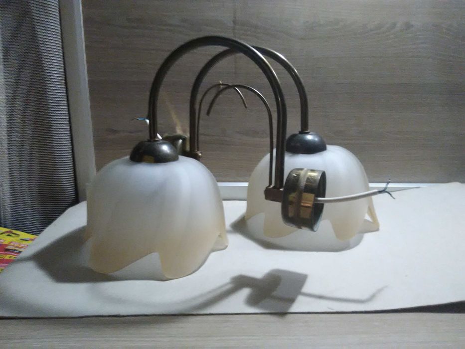 Настолни Нощни лампи и различни видове стенни аплици