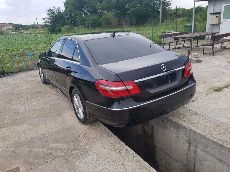 Мерцедес Е класа 2.2,ЦДИ, 136к.с на части.