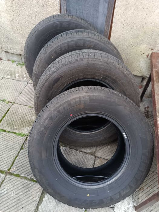 Гуми 245/70/16 Saulin Terramax